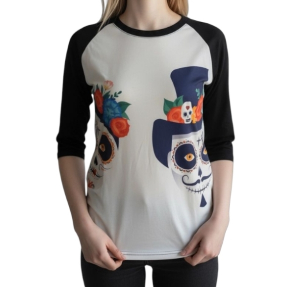 Source Unknown Tops - Women's SKULL Tshirt